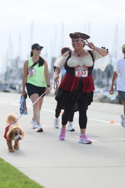 SoCal's Pirate's 5k/10k Run/Walk race photo by Brandon Magpantay