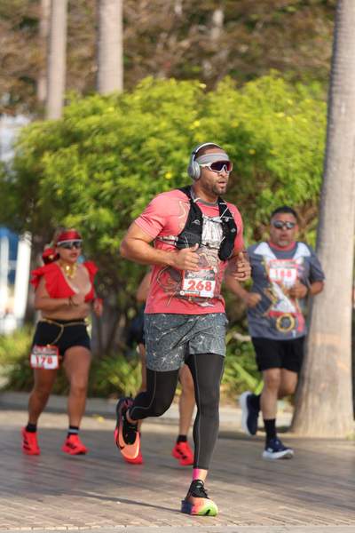 SoCal's Pirate's 5k/10k Run/Walk race photo