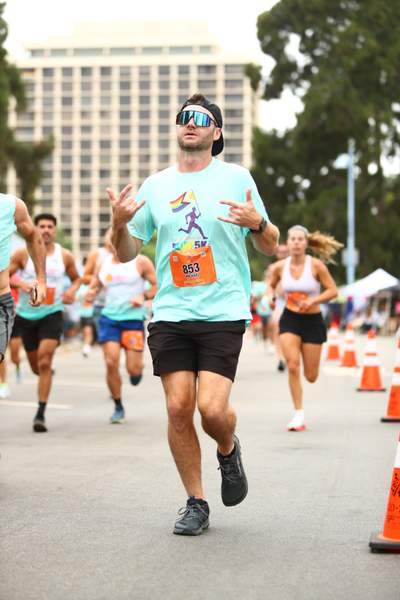 Pride 5k race photo