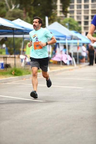Pride 5k race photo