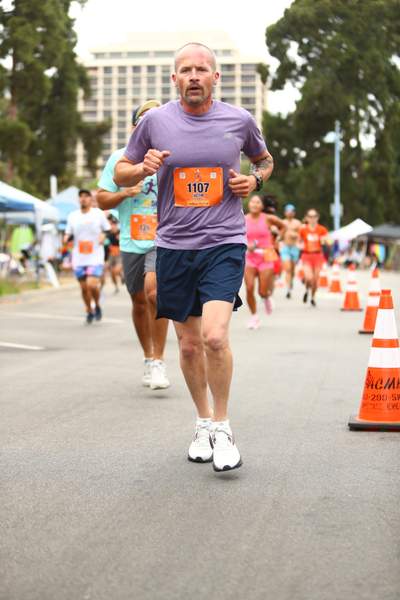 Pride 5k race photo