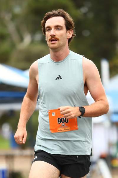 Pride 5k race photo