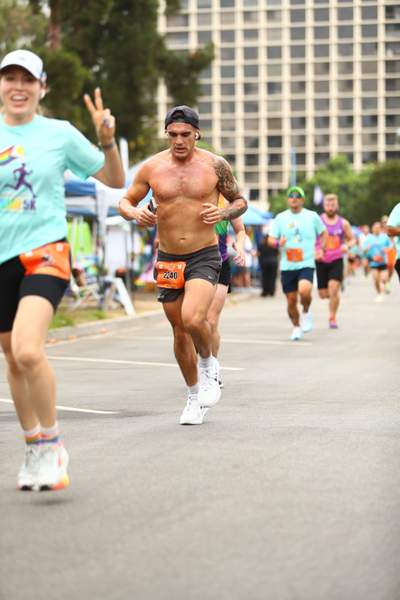 Pride 5k race photo