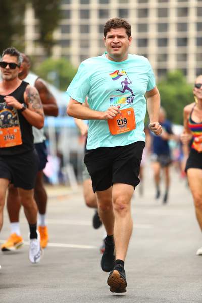 Pride 5k race photo