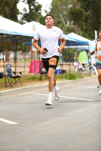 Pride 5k race photo