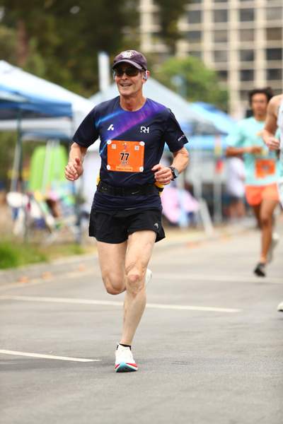 Pride 5k race photo