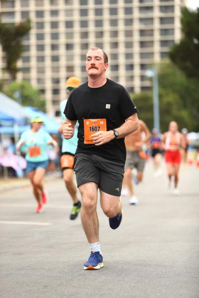 Pride 5k race photo