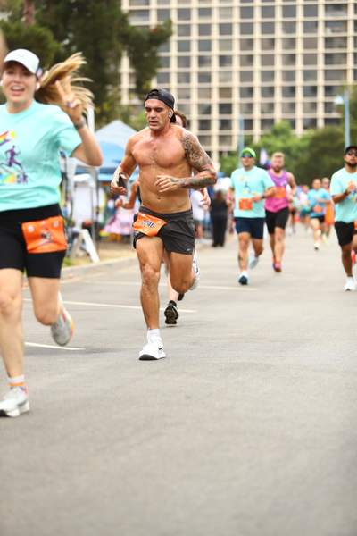 Pride 5k race photo