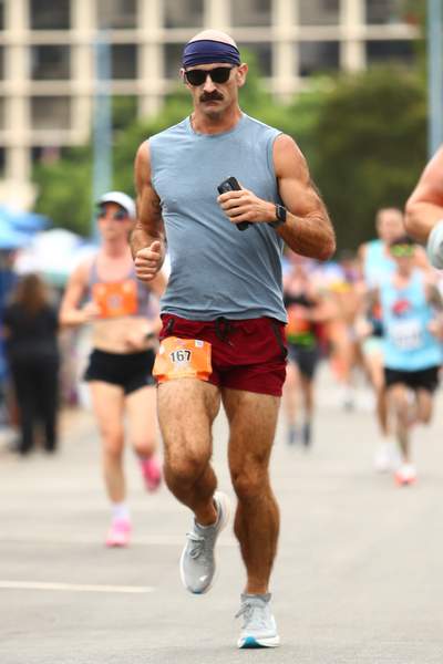 Pride 5k race photo