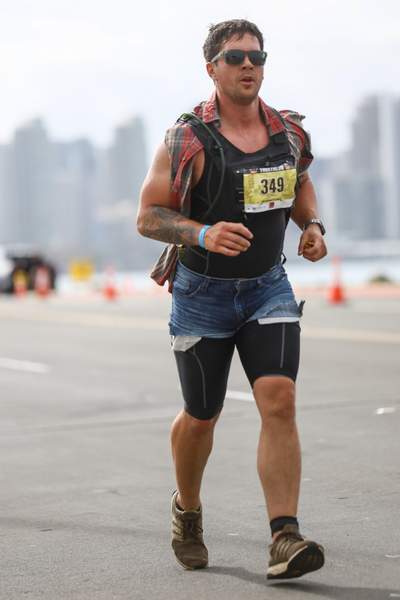 Socal Pirates race photo